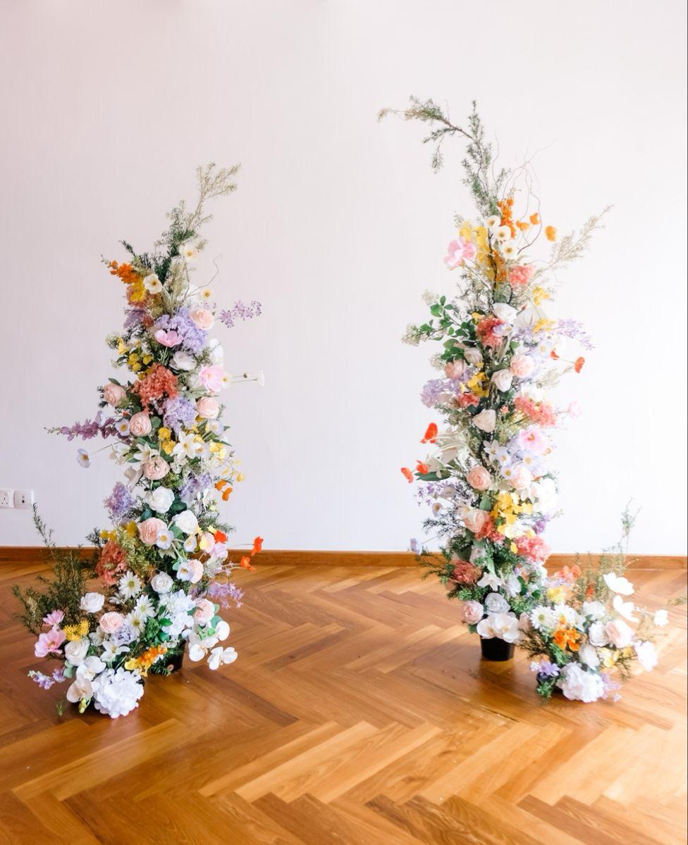 Fresh Floral Arch Backdrop (Contact Us)
