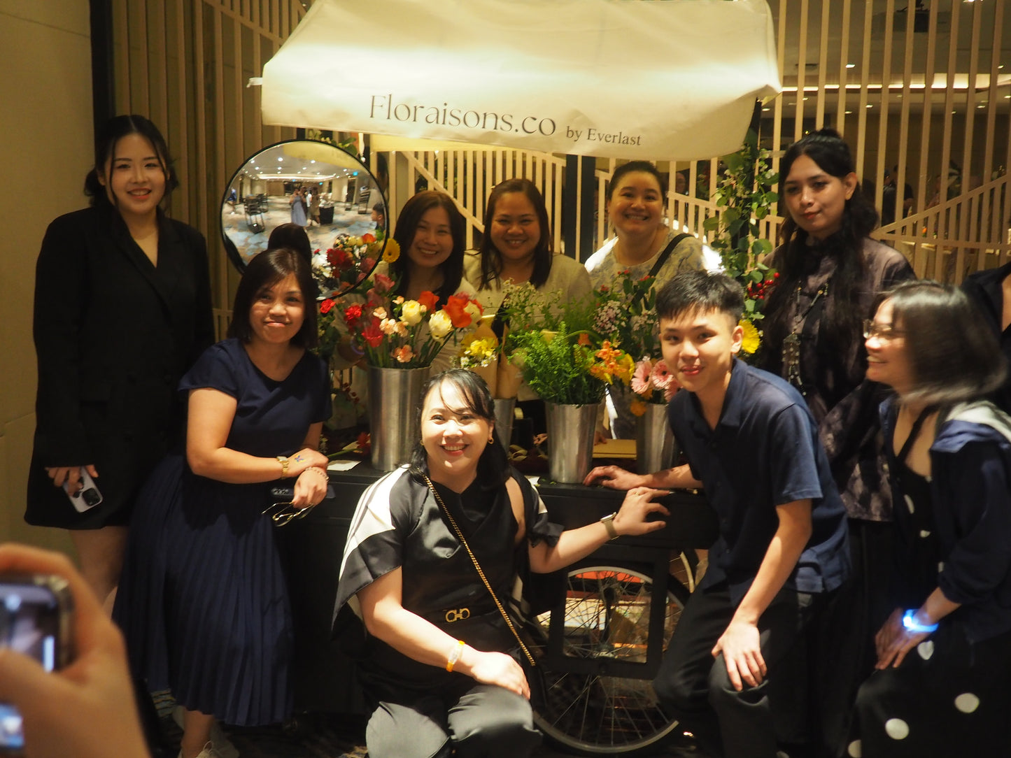 50 Pax Grandeur Flower Bar