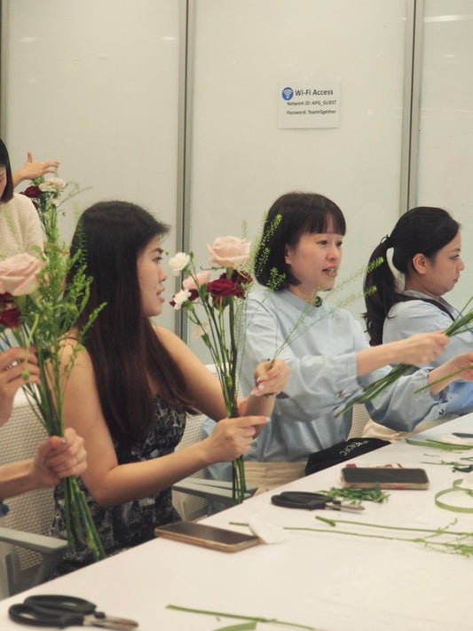 Bouquet Making Corporate workshop (contact 85037019)